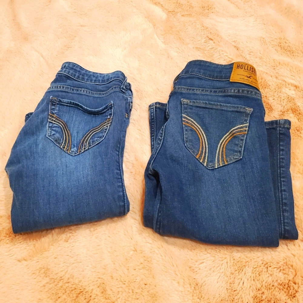 2 pair of Hollister jeans for $40